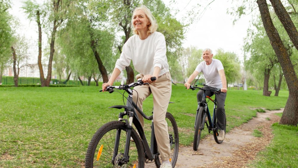 A couple enjoying a bike ride.